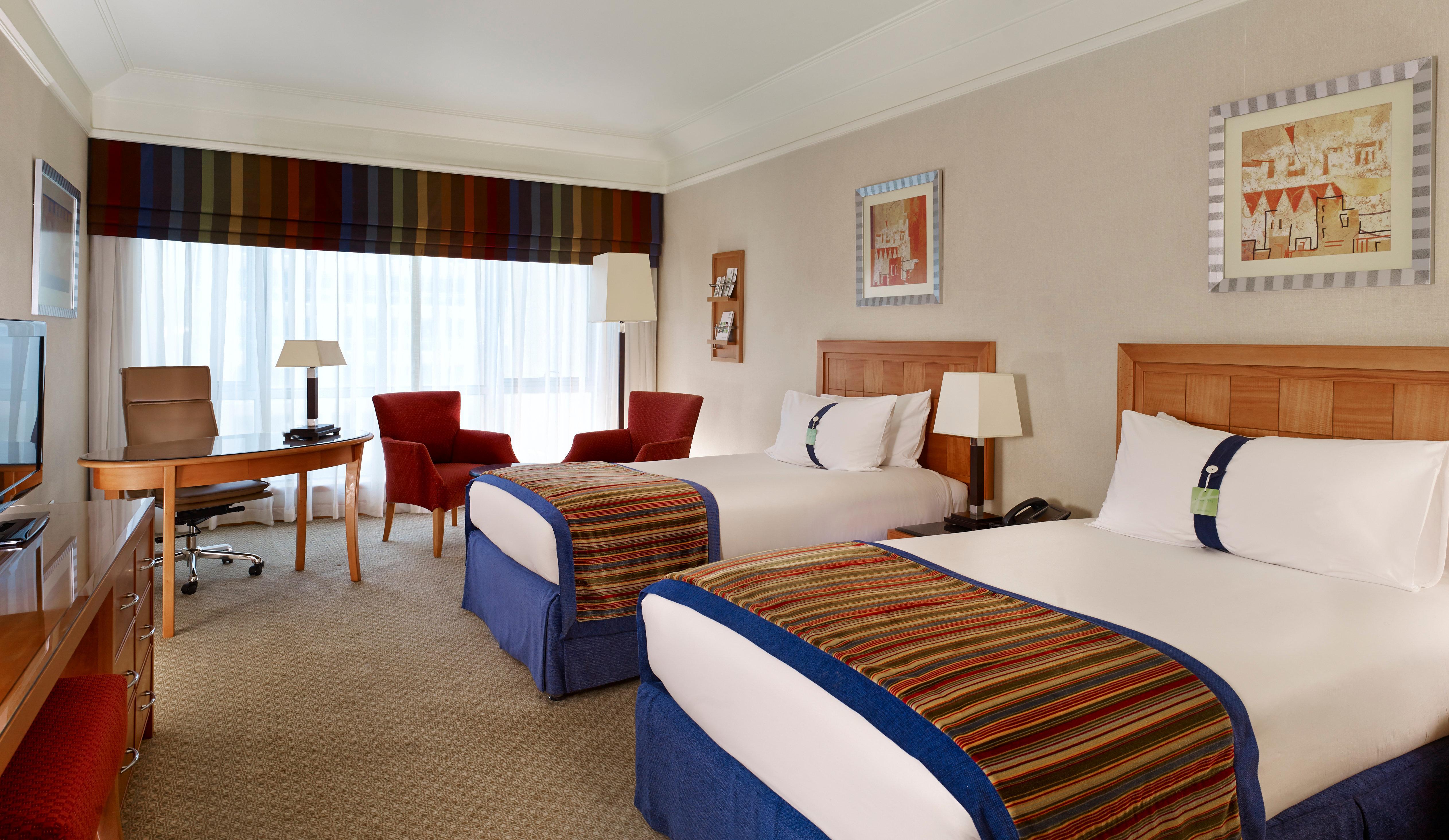 Holiday Inn Citystars By Ihg Cairo Exterior foto A typical hotel room